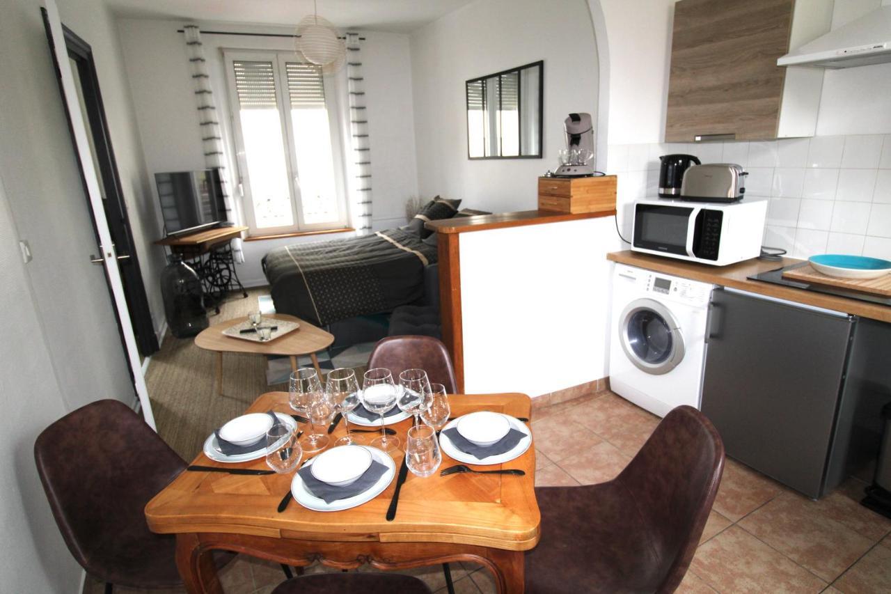 A La Tete De Cheval Apartment Epernay Exterior photo