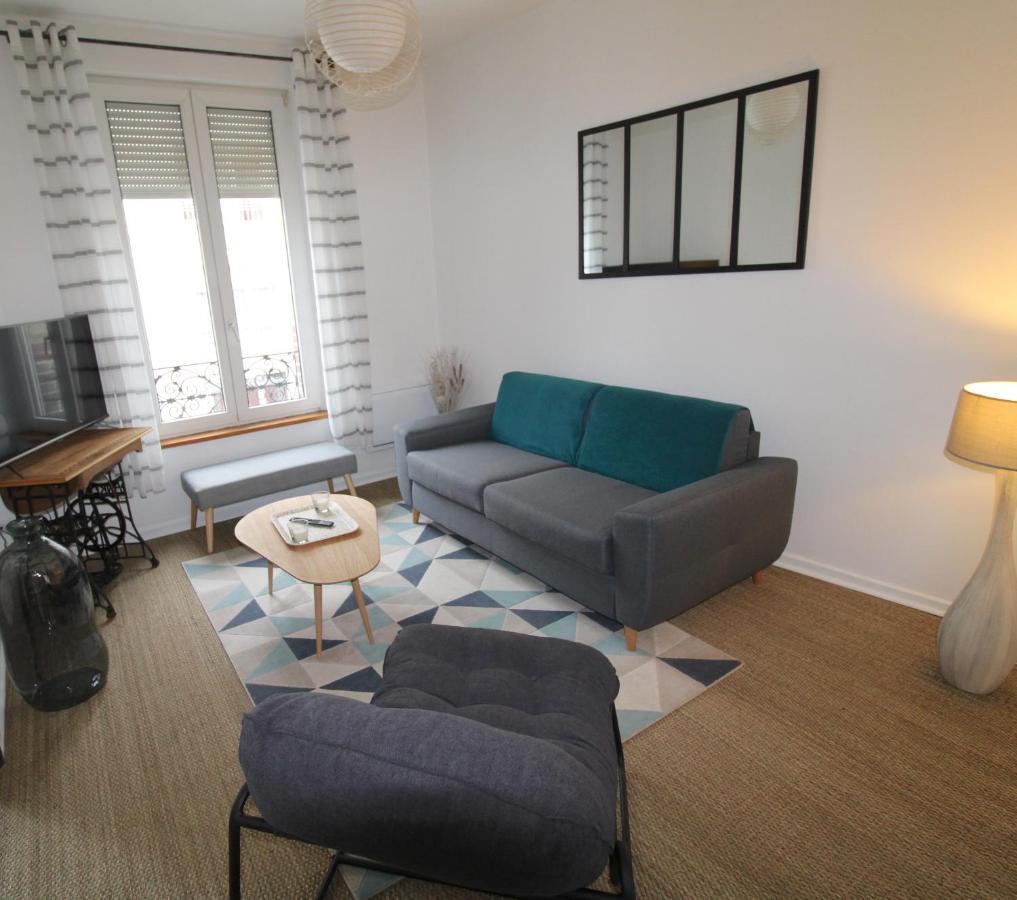 A La Tete De Cheval Apartment Epernay Exterior photo